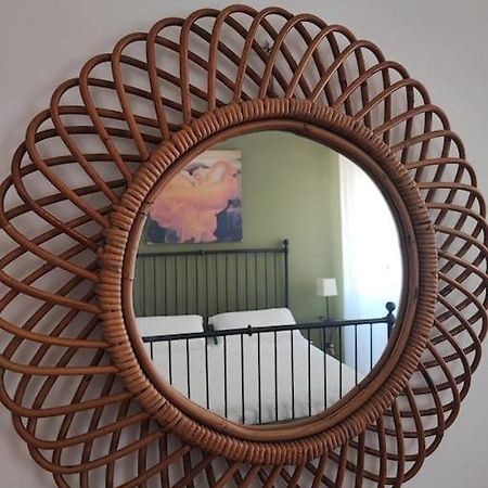 Pink House Apartment Fara in Sabina Bagian luar foto